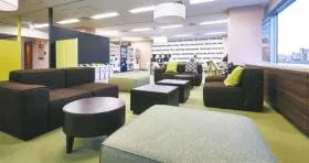 多摩センタートーセイビルの外観