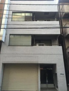御苑前サンライズビルの外観