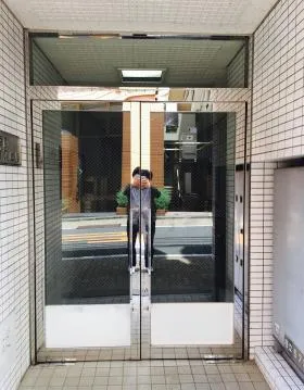 御苑前サンライズビルの外観