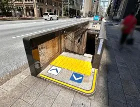 出入口6（地上）