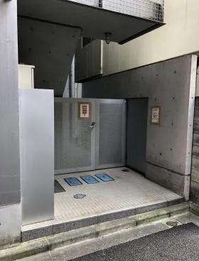 パークフロント西新宿ビルの外観