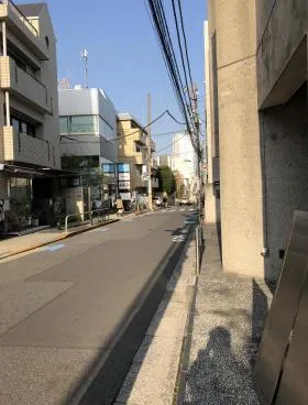 モン・プチ南青山ビルの外観