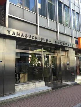 新橋山口の外観