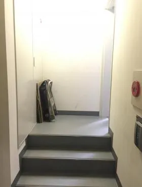 ティーエスビルの外観