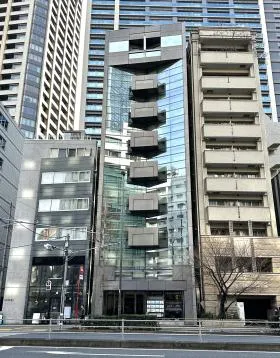クロスサイド田町ビルの外観