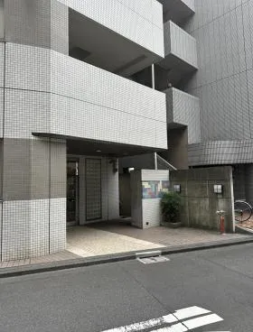 №R日本橋ビルの外観