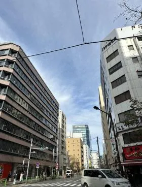 日本橋ピアザビルの外観