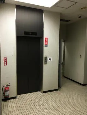 新神田ビルの外観