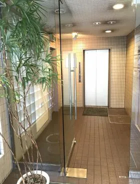 小川ビルの外観
