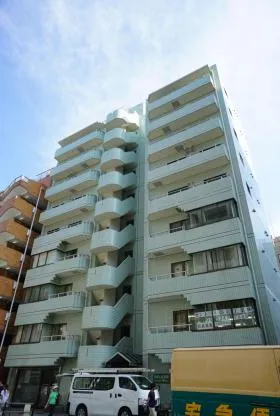 ツインビル中田の外観