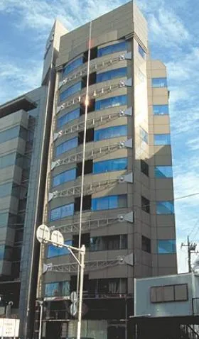 Y.S錦町ビルの外観