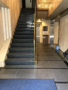 GABAN本社ビル本館の外観