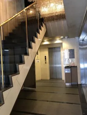 GABAN本社ビル本館の外観
