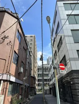 GABAN本社ビル本館の外観