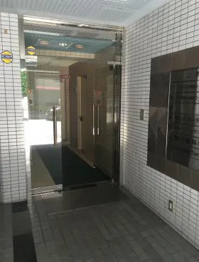 TYビルの外観