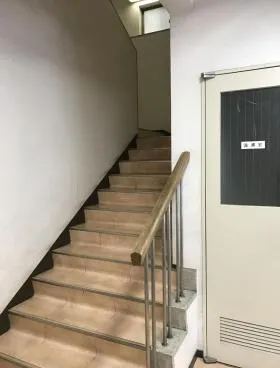 萬賓ビルの外観