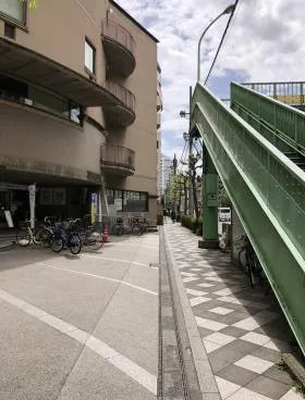 KBUビルの外観