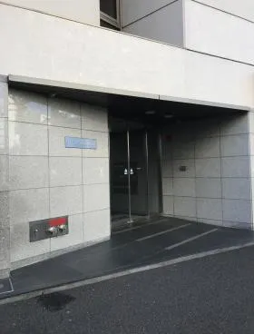 井門岩本町ビルの外観