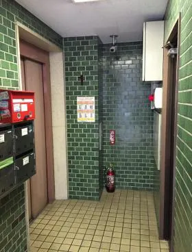 ヤマモトビルの外観