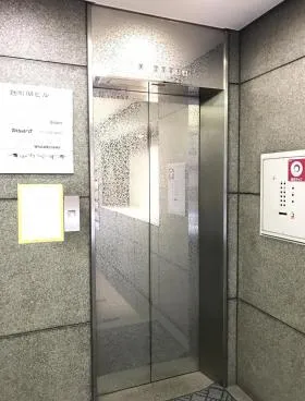 麹町Mビルの外観
