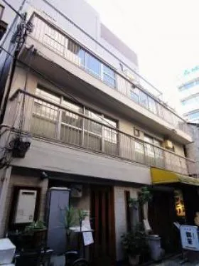 境野ビルの外観