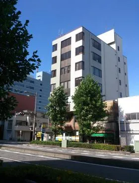 つくばねビルの外観