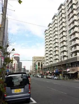 大塚HTビルの外観
