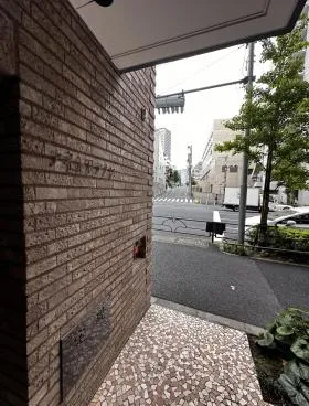 アイトリアノンの外観