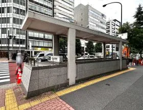 A3出入口（地上）
