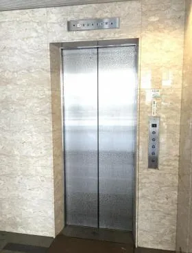 八丁堀AFビルの外観