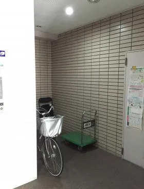 渥美ビルの外観