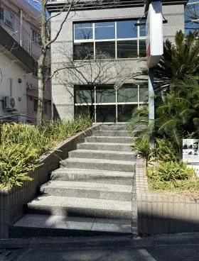 フランセスの外観