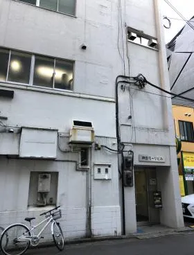 神田モーリビルの外観