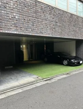 Gビル南青山02ビルの外観