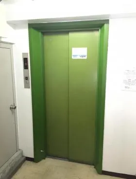 誠心Ⅴビルの外観
