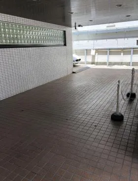 カタオカビルの外観