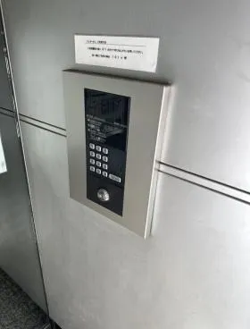 ルート浜町の外観