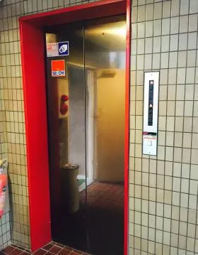 東陽ファーストビルの外観