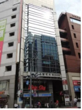 クリハシビルの外観