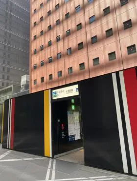 大手町フィナンシャルシティグランキューブの外観