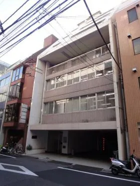 互栄大塚ビルの外観