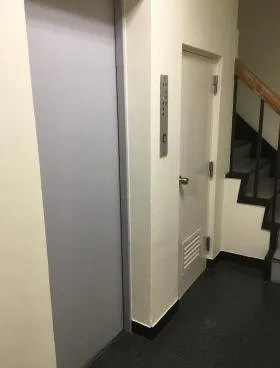 互栄大塚ビルの外観