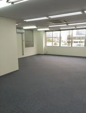 新大友ビルの外観
