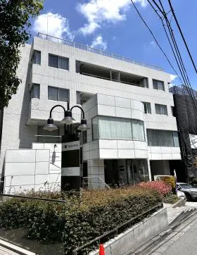 代官山ウエストビルの外観