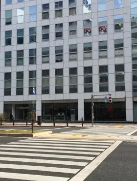 オカムラ赤坂ビルの外観