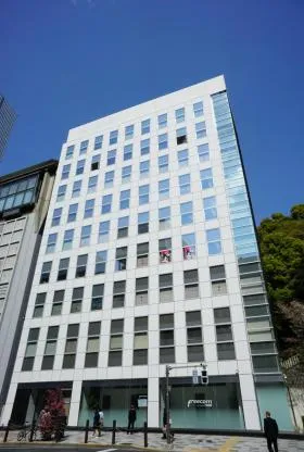オカムラ赤坂ビルの外観