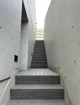 青葉台スタジオの外観