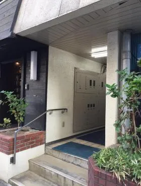 金森共同ビルの外観