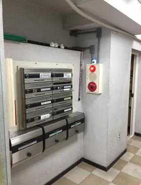 金森共同ビルの外観