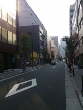 日本橋本町THビル(和光純薬ビル)の外観